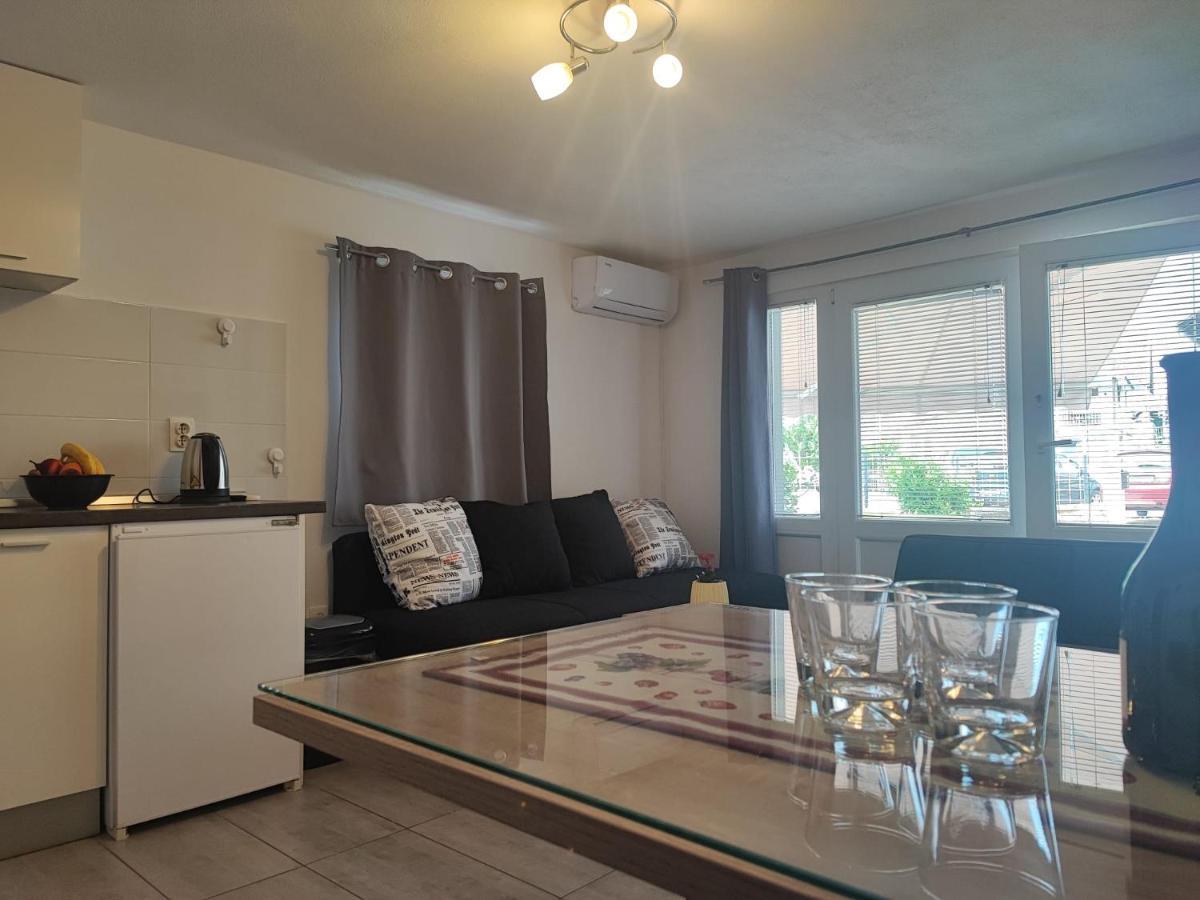 Apartman Luka Leilighet Vodice Eksteriør bilde