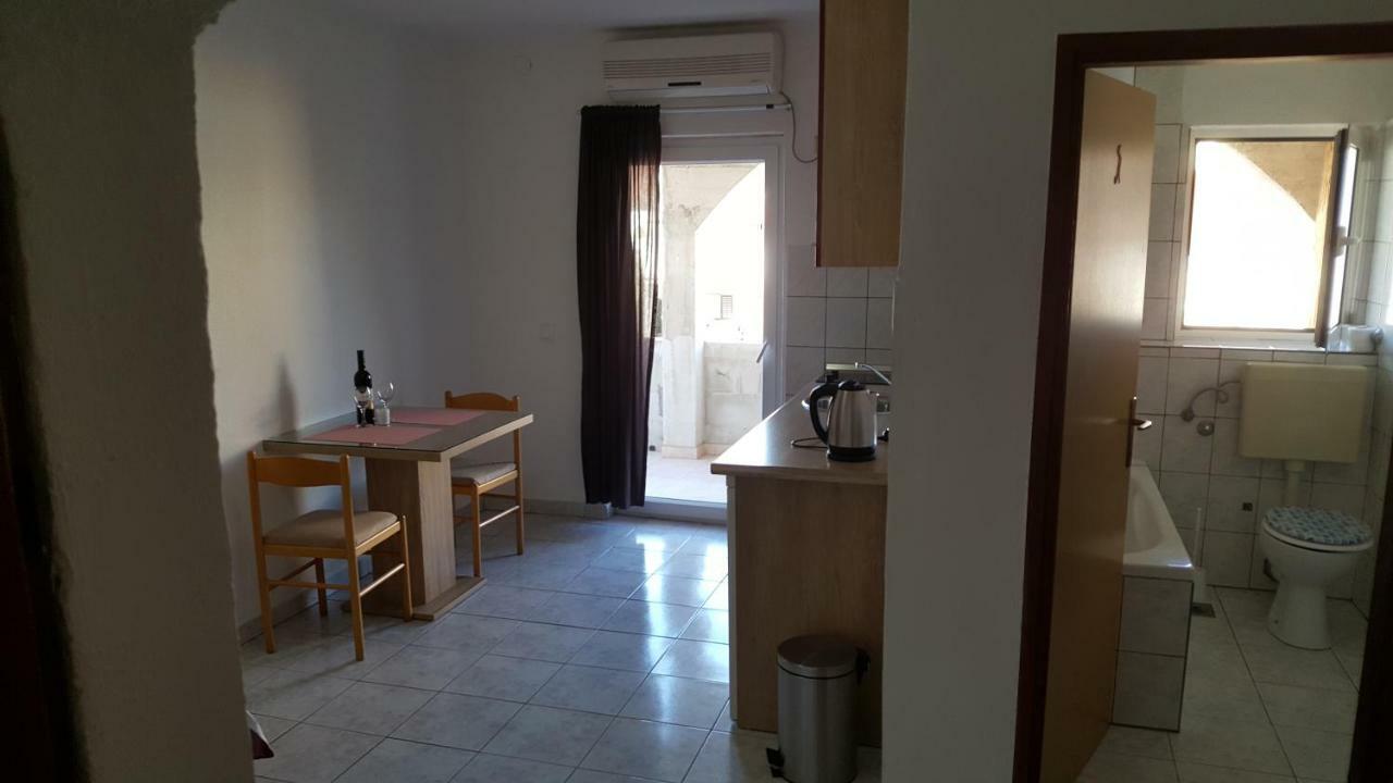 Apartman Luka Leilighet Vodice Eksteriør bilde