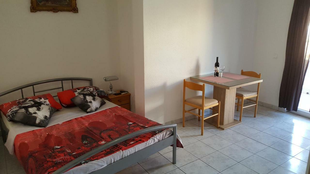 Apartman Luka Leilighet Vodice Eksteriør bilde